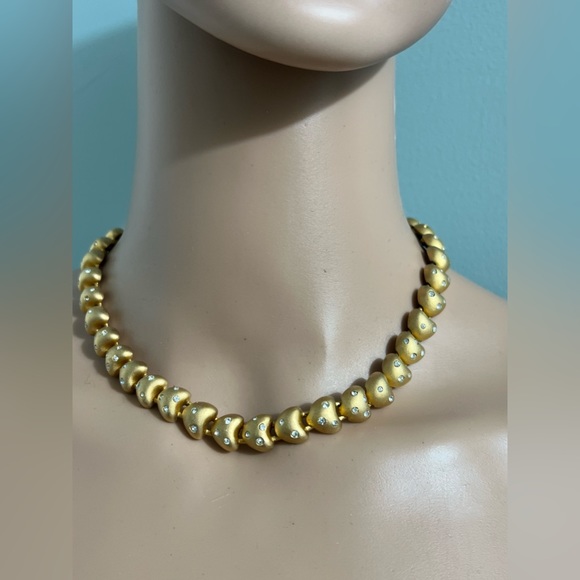 Stunning Vintage Swarovski  Hearts Choker Necklace Missing Two Crystal - Picture 1 of 12
